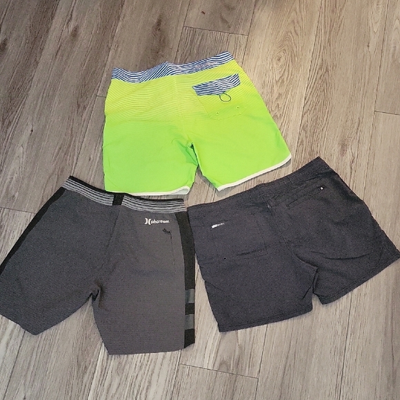 Hurley Phantom and Nike Collaboration with DRI-FIT and Stretch - Picture 12 of 12